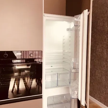 Апартаменты Возле Моря И Парка . Apartment Odesa